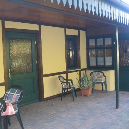 Pension Zum Weissen Hirsch Reitwein Екстер'єр фото