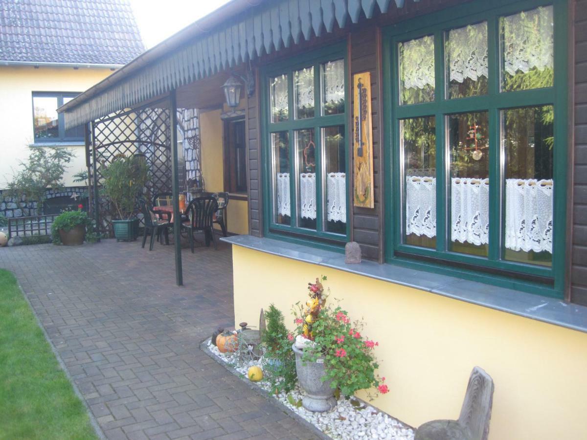 Pension Zum Weissen Hirsch Reitwein Екстер'єр фото