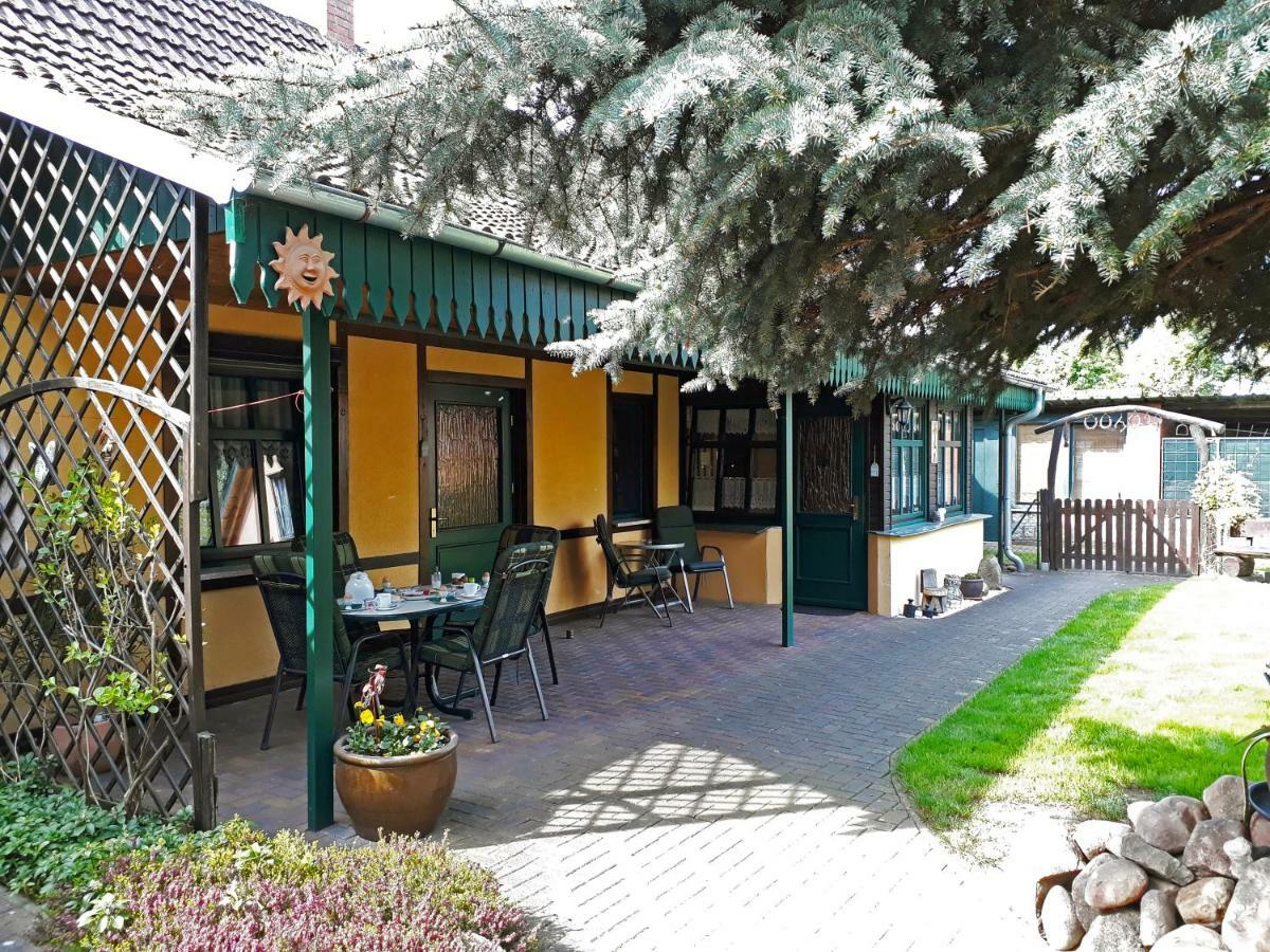 Pension Zum Weissen Hirsch Reitwein Екстер'єр фото