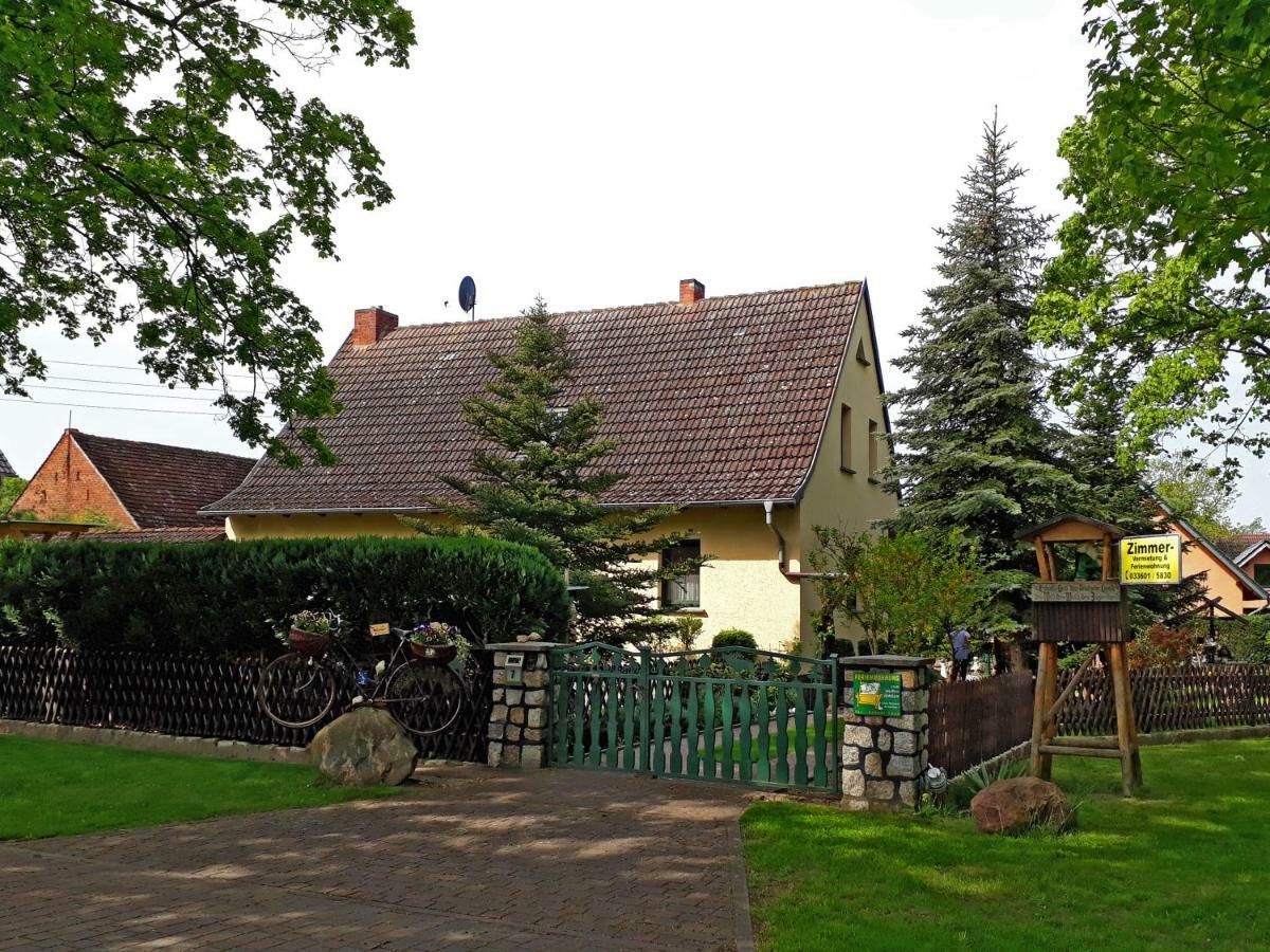 Pension Zum Weissen Hirsch Reitwein Екстер'єр фото